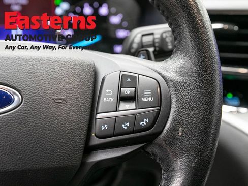 Used 2020 Ford Explorer XLT w/ Equipment Group 202A AWD/4WD image 16