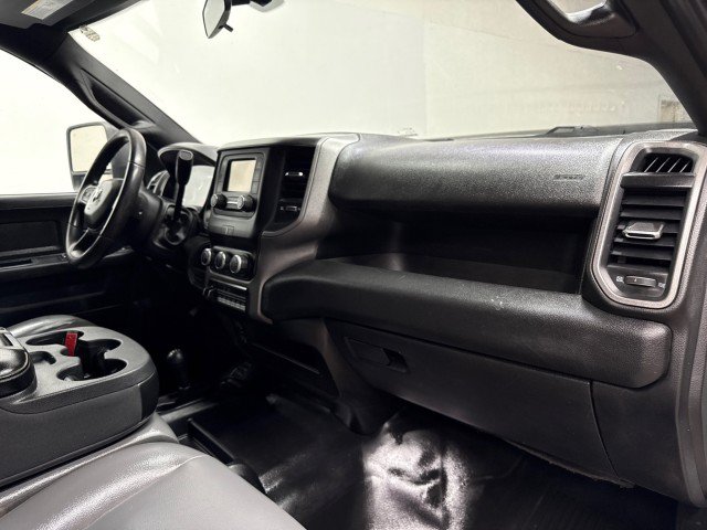 Used 2024 RAM 2500 Tradesman w/ Chrome Appearance Group AWD/4WD image 21