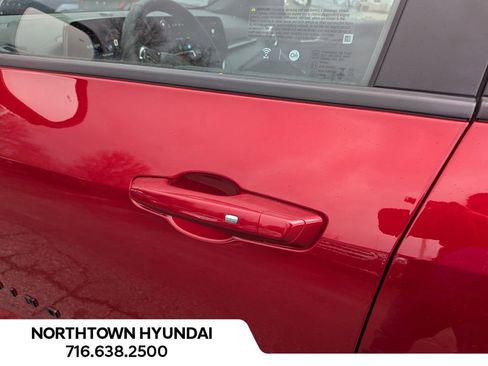 Used 2025 Chevrolet Equinox LT w/ Convenience Package II image 44