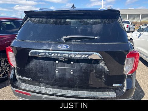 Used 2020 Ford Explorer Limited image 13