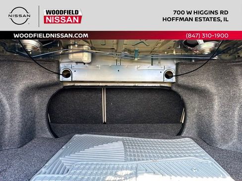 Used 2011 Toyota Camry LE image 18