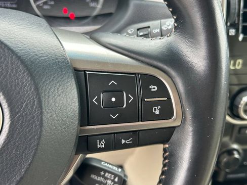Used 2022 Lexus GX 460 Premium w/ Premium Package AWD/4WD image 25