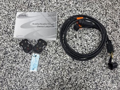 Used 2020 GMC Acadia AT4 image 23