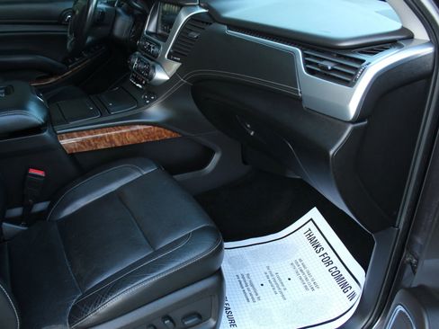 Used 2018 Chevrolet Tahoe Premier image 18