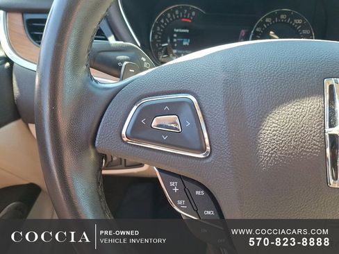 Used 2017 Lincoln MKC Select w/ Select Plus Package AWD/4WD image 22