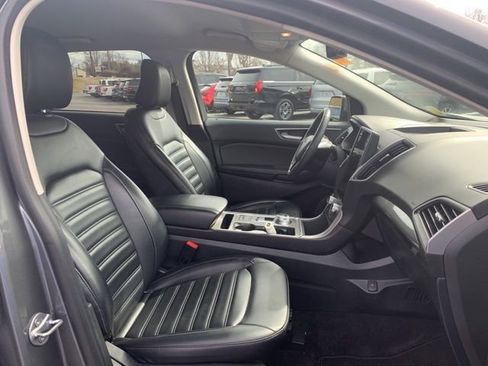 Used 2024 Ford Edge SEL image 14