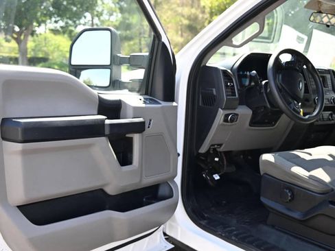 Used 2019 Ford F350 XL w/ Power Equipment Group RWD image 10