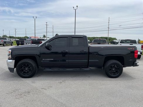 Used 2018 Chevrolet Silverado 1500 LT w/ All Star Edition AWD/4WD image 4
