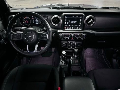 Used 2022 Jeep Wrangler Unlimited Sahara image 27