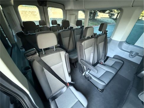 Used 2019 Ford Transit 350 XLT image 21