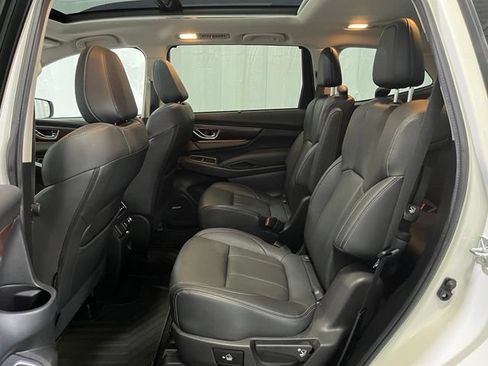 Used 2023 Subaru Ascent Touring AWD/4WD image 11