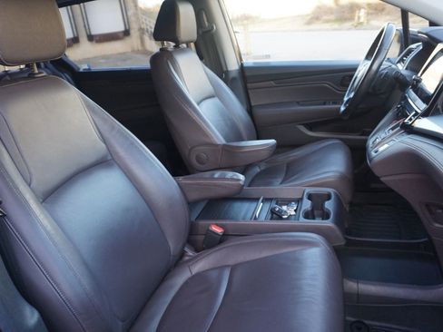 Used 2018 Honda Odyssey EX-L image 18