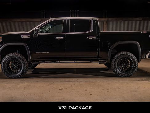 Used 2019 GMC Sierra 1500 SLT w/ SLT Premium Plus Package AWD/4WD image 6