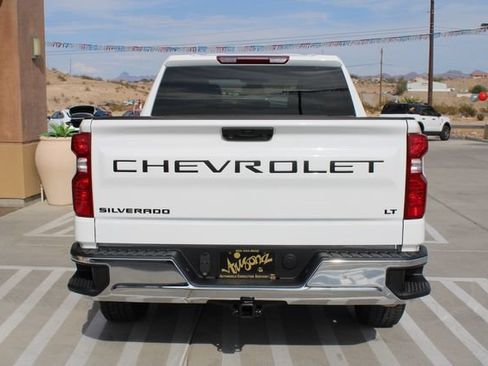 Used 2025 Chevrolet Silverado 1500 LT w/ LPO, Dark Essentials Package AWD/4WD image 8