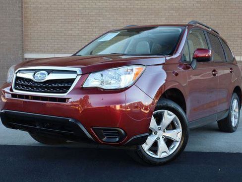 Used 2015 Subaru Forester 2.5i Premium AWD/4WD image 10