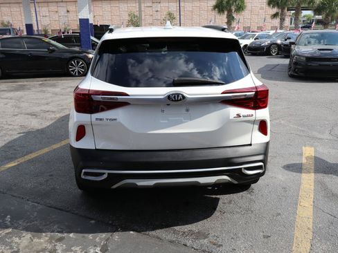 Used 2021 Kia Seltos S AWD/4WD image 4