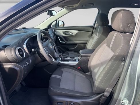 Used 2025 Chevrolet Blazer LT image 10