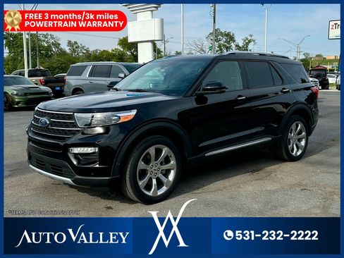 Used 2020 Ford Explorer Platinum w/ Premium Technology Package AWD/4WD image 3
