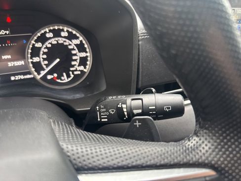 Used 2022 Mitsubishi Outlander SE image 19