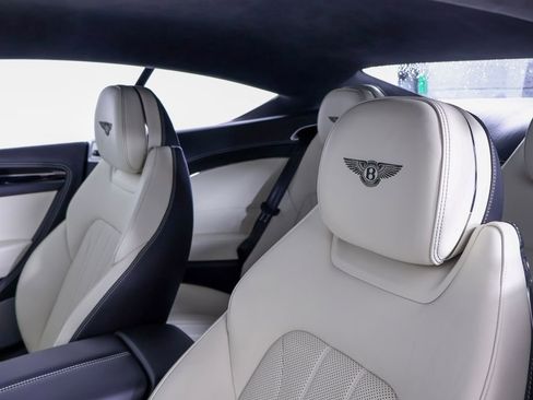 Used 2020 Bentley Continental GT AWD/4WD image 15