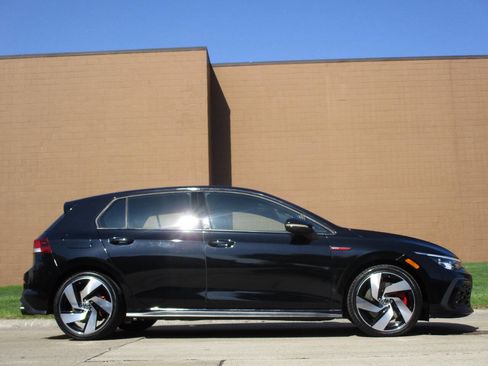 Used 2023 Volkswagen GTI S image 11