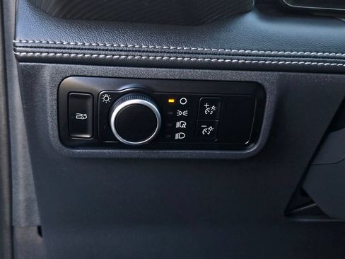 Used 2025 Ford Mustang GT Premium RWD image 16