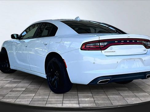 Used 2018 Dodge Charger SXT Plus w/ Navigation & Travel Group RWD image 4