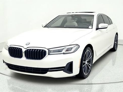 Used 2021 BMW 540i w/ Executive Package RWD image 3