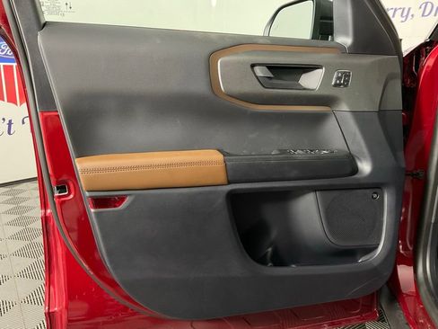 New 2026 Ford Bronco Sport Outer Banks image 12