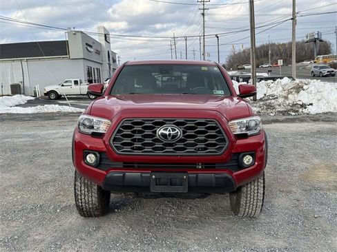 Used 2020 Toyota Tacoma TRD Off-Road image 29