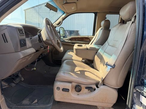 Used 2001 Ford F250 4x4 SuperCab Super Duty image 12