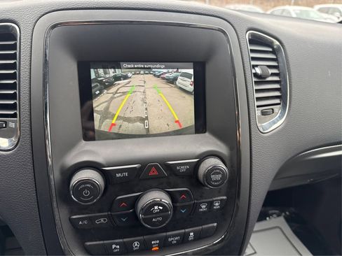 Used 2020 Dodge Durango GT image 31
