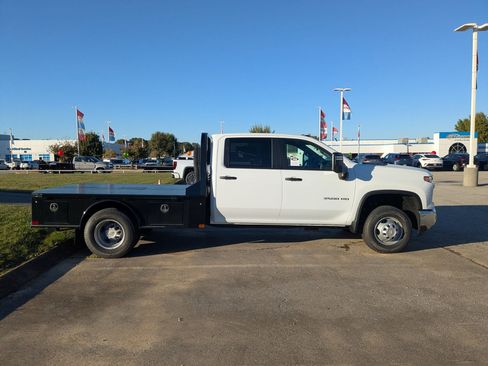 New 2025 Chevrolet Silverado 3500 W/T w/ WT Convenience Package image 2