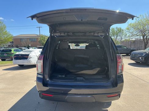 Used 2023 Chevrolet Tahoe Z71 w/ Luxury Package AWD/4WD image 14