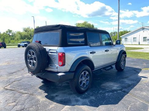 Used 2023 Ford Bronco 4-Door AWD/4WD image 11
