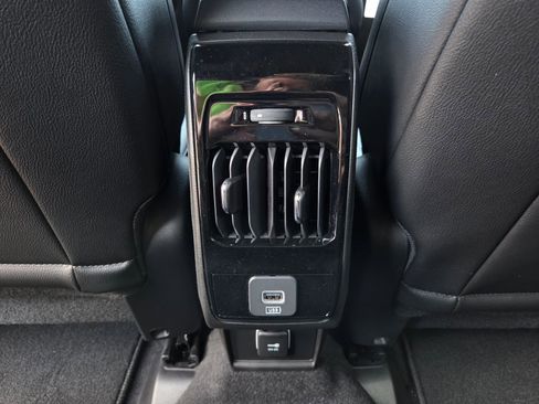 New 2026 Jeep Compass Latitude AWD/4WD image 16