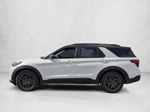 New 2026 Ford Explorer ST AWD/4WD image 5
