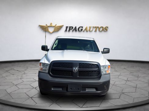 Used 2019 RAM 1500 Classic Tradesman RWD image 3