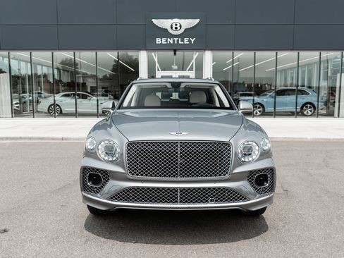 Certified 2023 Bentley Bentayga AWD/4WD image 20