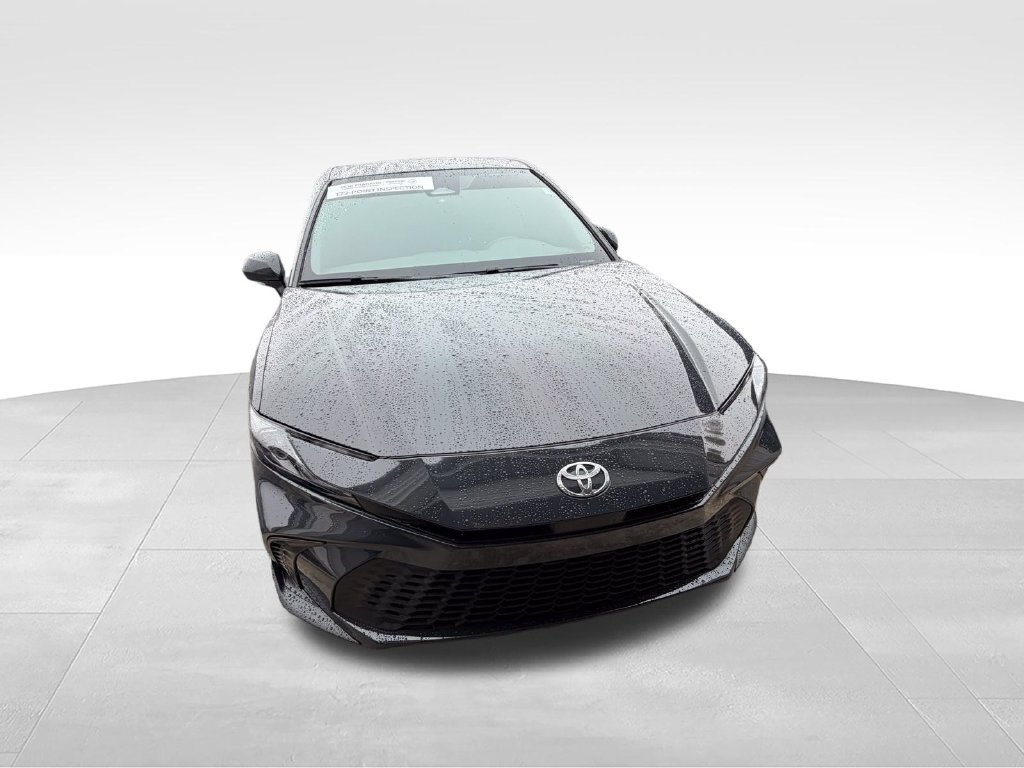 Used 2025 Toyota Camry SE FWD image 10