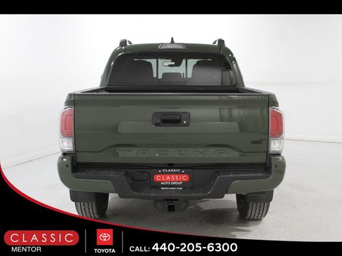 Certified 2021 Toyota Tacoma TRD Off-Road w/ Technology Package image 17