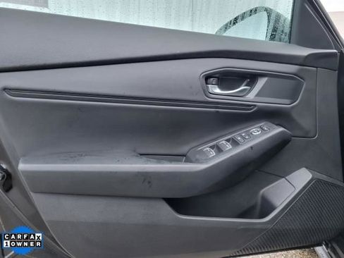 Used 2023 Honda Accord EX image 12