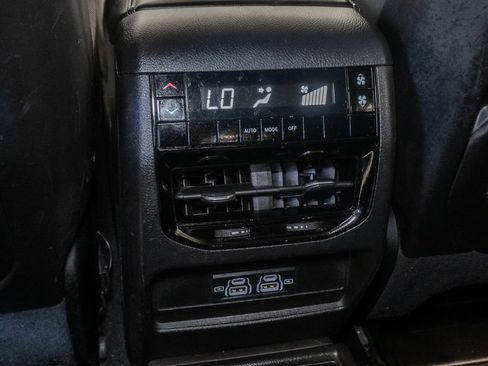 Certified 2023 Jeep Grand Cherokee L Laredo AWD/4WD image 29