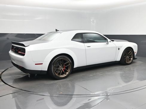 Used 2023 Dodge Challenger SRT Hellcat RWD image 3