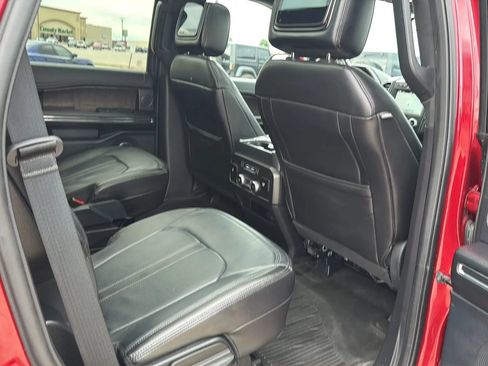 Used 2018 Ford Expedition Limited w/ Equipment Group 301A AWD/4WD image 65