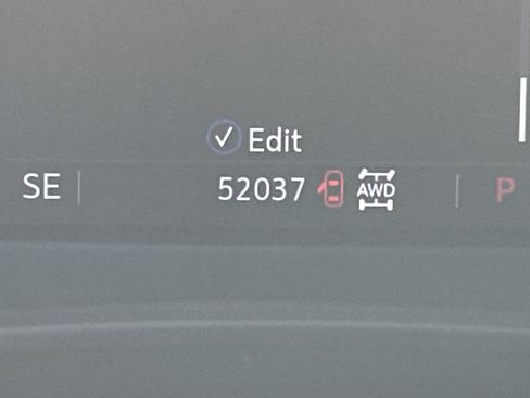 Used 2023 Cadillac XT4 Premium Luxury image 28