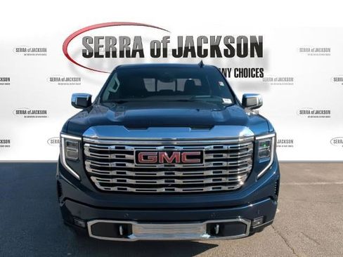Used 2023 GMC Sierra 1500 Denali w/ Denali Reserve Package image 3