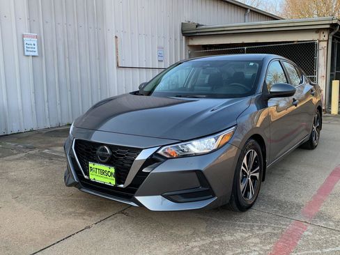 Used 2021 Nissan Sentra SV image 4