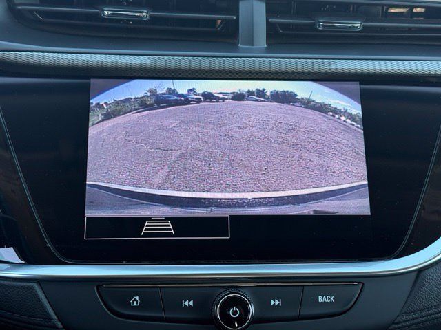 Used 2022 Buick Encore GX Preferred w/ Cold Weather Comfort Package AWD/4WD image 21