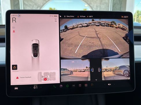Used 2022 Tesla Model Y Performance AWD/4WD image 16